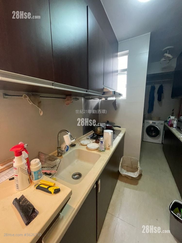 Po Lam Court Sell 2 Bedrooms , 1 Bathroom 460 ft²