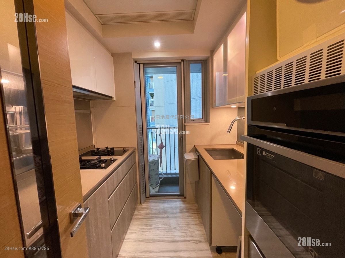 Park Yoho Sell 3 Bedrooms , 1 Bathroom 572 ft²