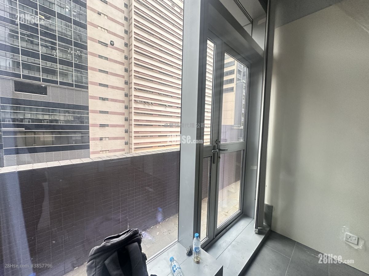 Ceo Tower Rental Studio 56 ft²