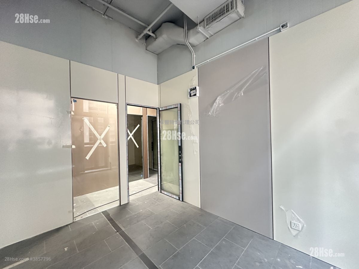 Ceo Tower Rental Studio 56 ft²
