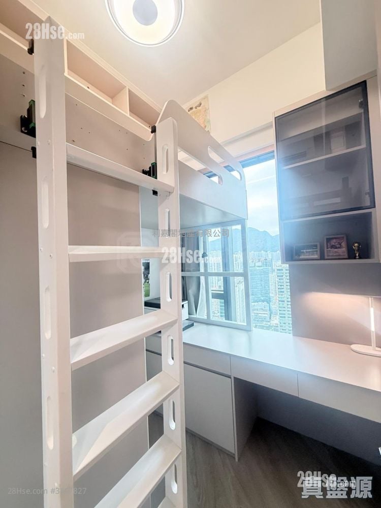 Cullinan Sky Sell 3 Bedrooms , 2 Bathrooms 614 ft²