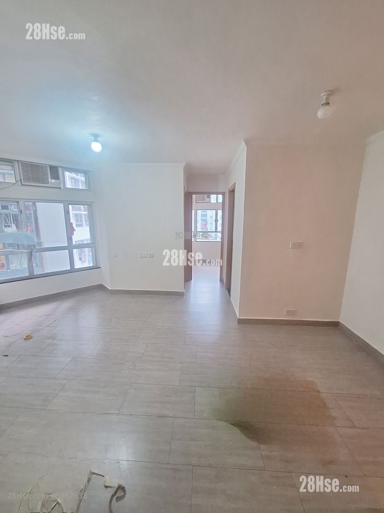 Whampoa Garden Rental 2 Bedrooms , 1 Bathroom 389 ft²