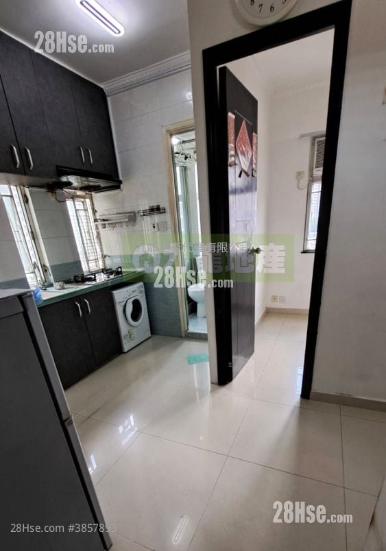 Kam Hoi Mansion Sell 1 Bedroom , 1 Bathroom 193 ft²