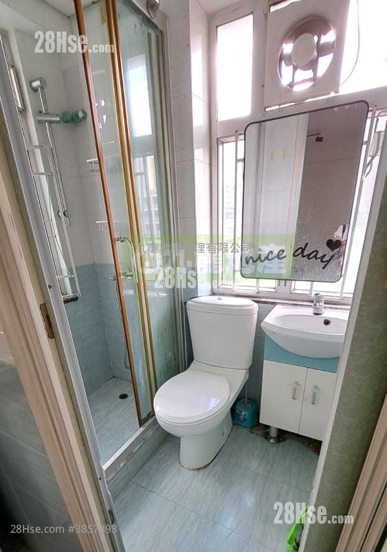 Kam Hoi Mansion Sell 1 Bedroom , 1 Bathroom 193 ft²