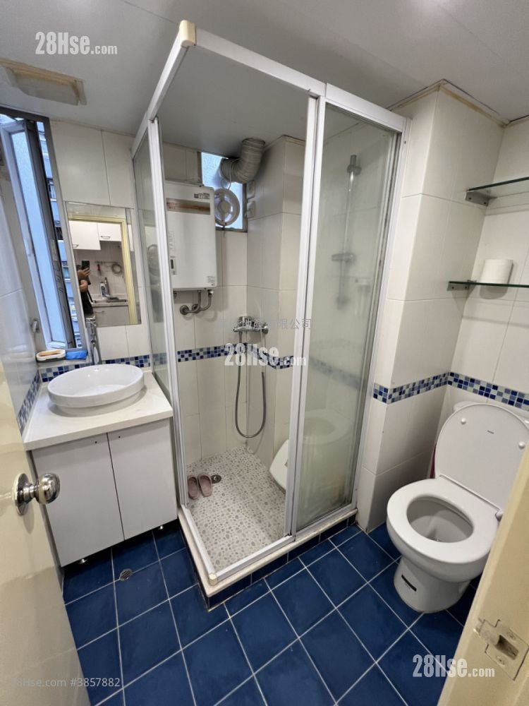 Hang Hing Court Rental 1 Bedroom , 1 Bathroom 241 ft²