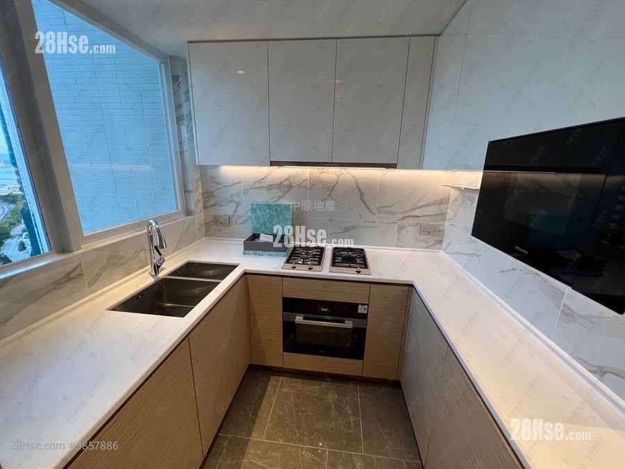 Miami Quay Sell 3 Bedrooms 716 ft²