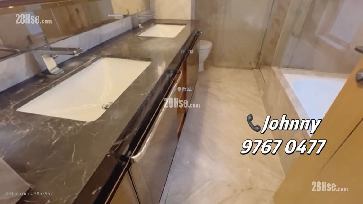 Grand Austin Rental 4 Bedrooms , 2 Bathrooms 1,282 ft²
