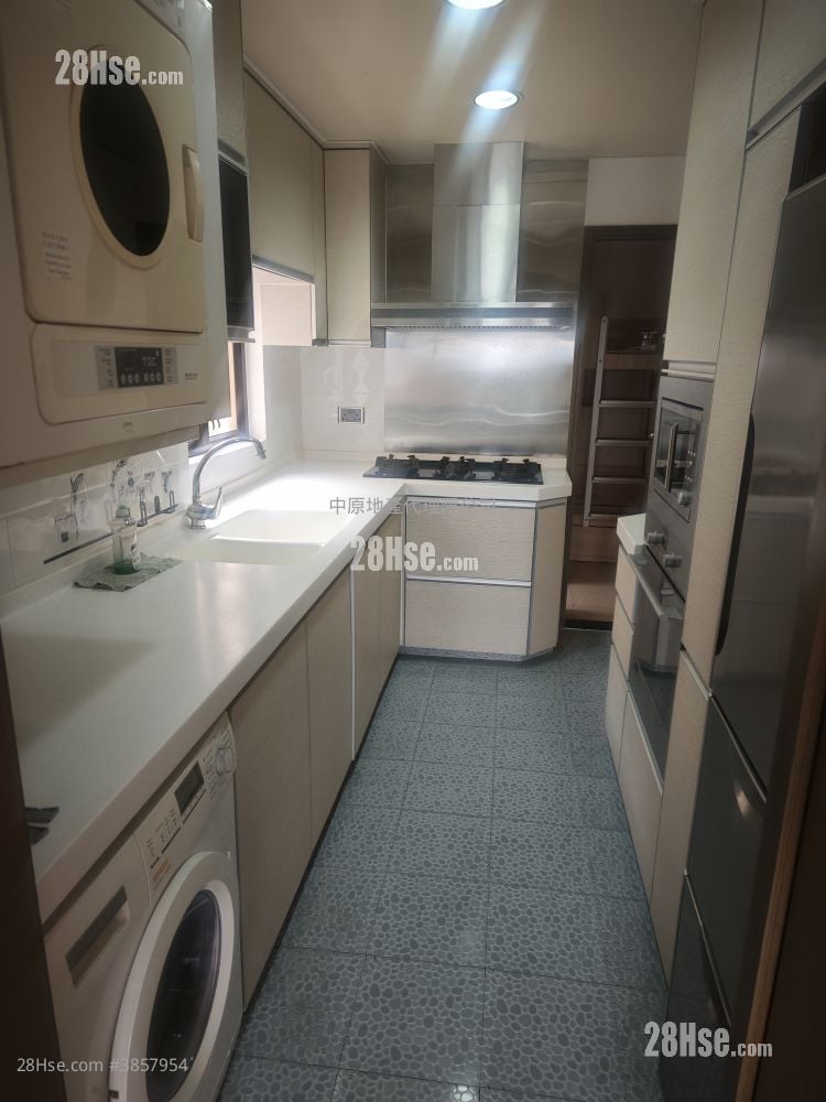 Grand Palisades Sell 3 Bedrooms , 3 Bathrooms 991 ft²