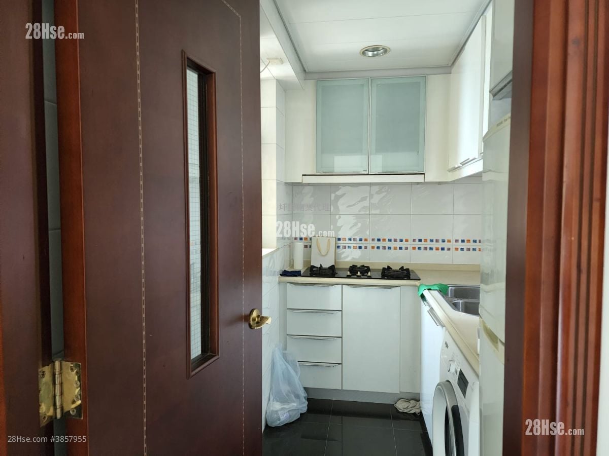 The Merton Sell 2 Bedrooms , 1 Bathroom 496 ft²