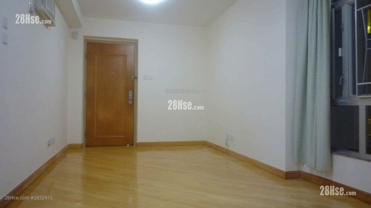 Nan Fung Sun Chuen Sell 3 Bedrooms , 1 Bathroom 570 ft²