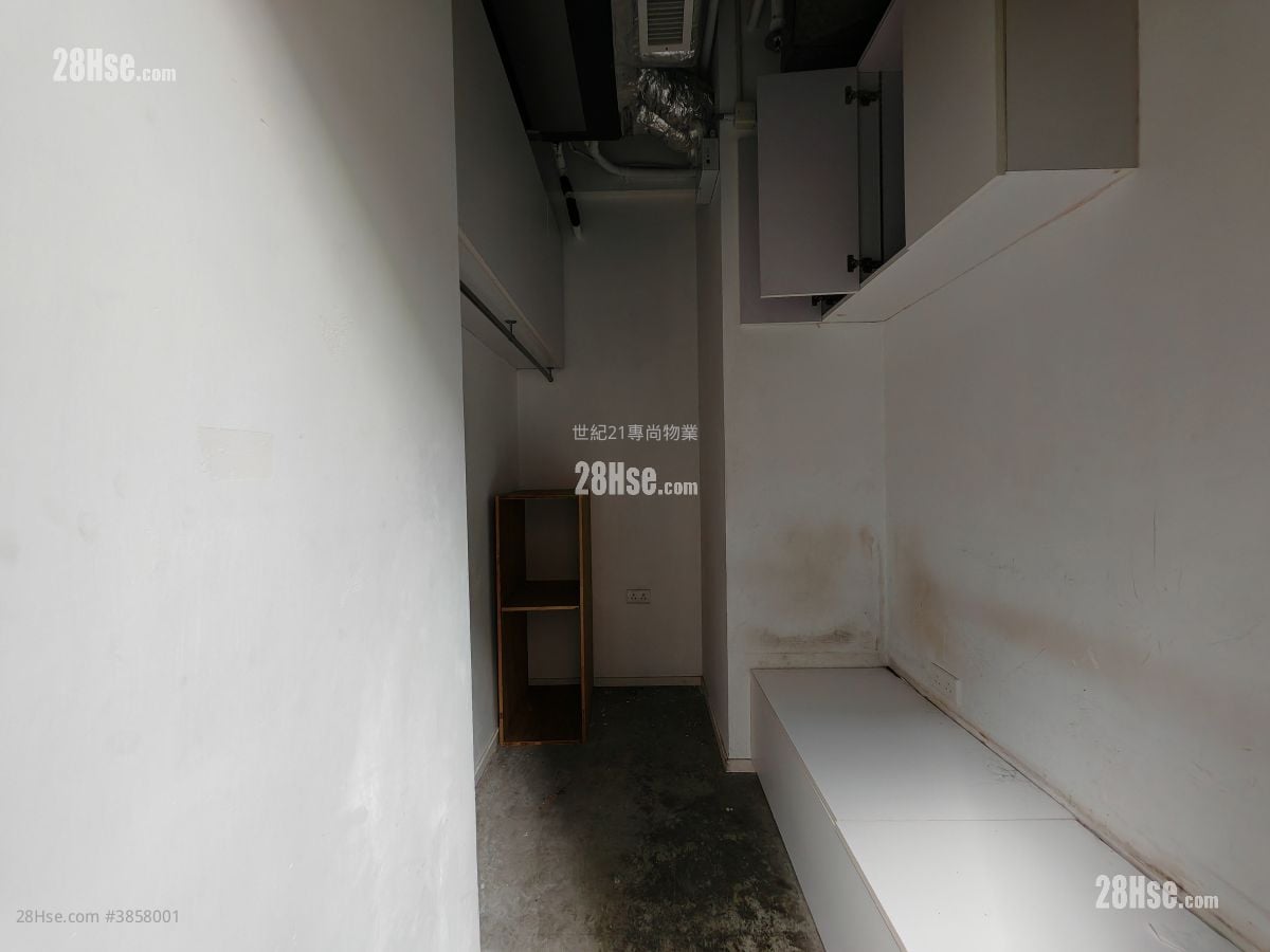 利東大廈 租盤 2 廁所