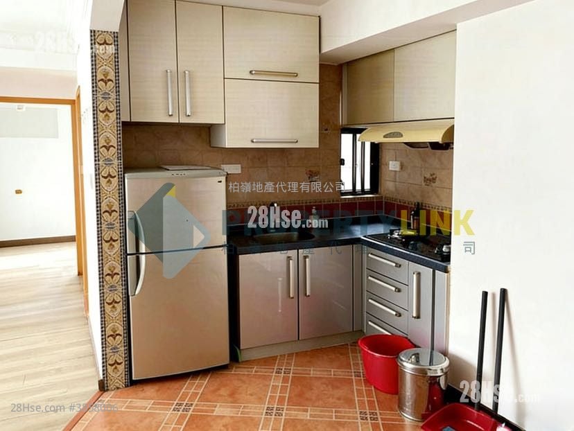 Rich View Terrace Sell 2 Bedrooms , 1 Bathroom