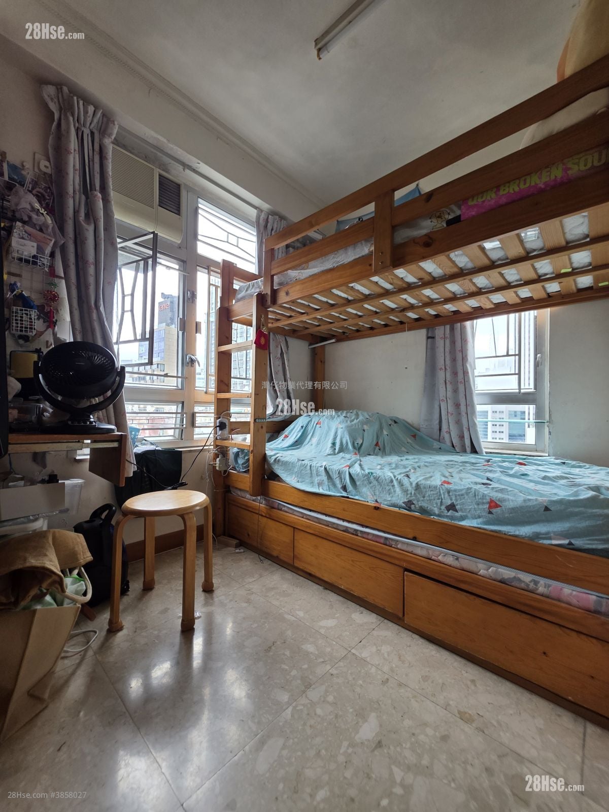 Hoover Towers Sell 2 Bedrooms , 1 Bathroom 343 ft²