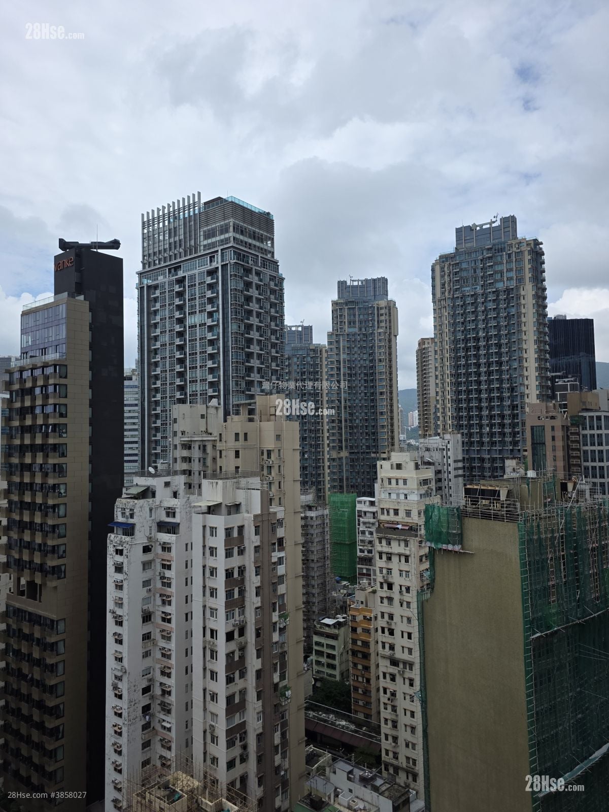 Hoover Towers Sell 2 Bedrooms , 1 Bathroom 343 ft²