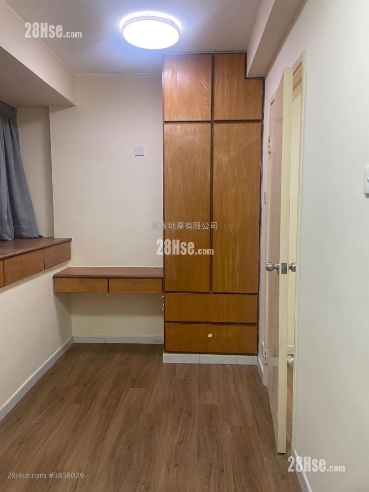 Ka Wai Building Sell 1 Bedroom , 1 Bathroom 239 ft²