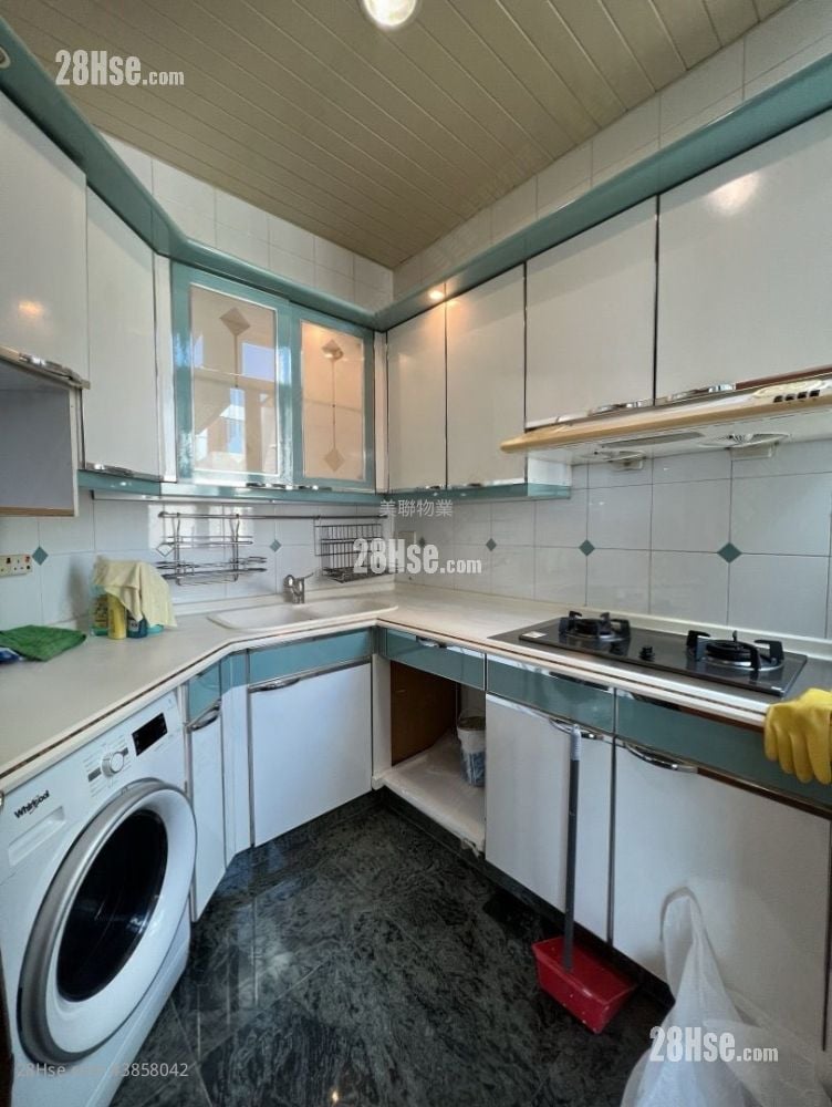 Villa Esplanada Sell 3 Bedrooms , 2 Bathrooms 666 ft²