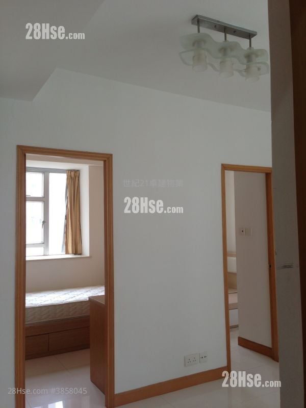 Shun Fai Building Sell 2 Bedrooms , 1 Bathroom 276 ft²
