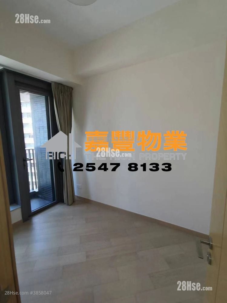 Novum West Sell 1 Bedroom , 1 Bathroom 334 ft²
