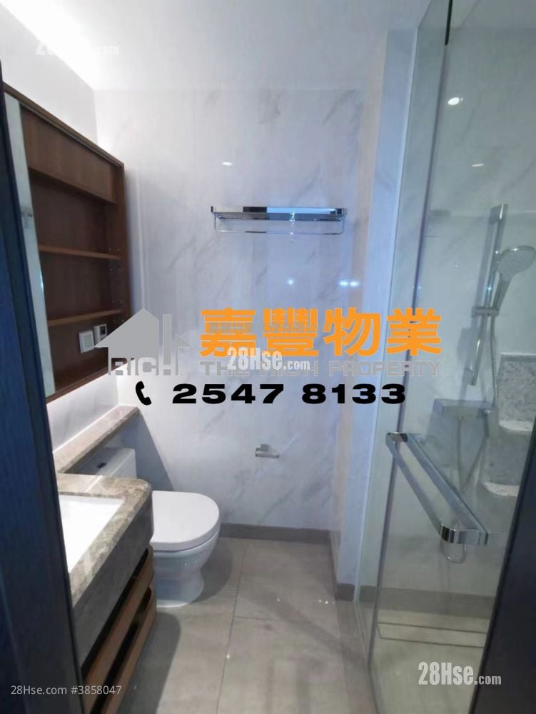 Novum West Sell 1 Bedroom , 1 Bathroom 334 ft²