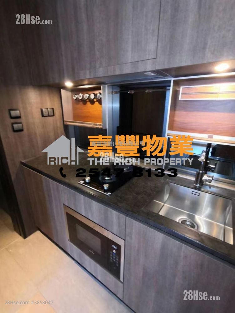 Novum West Sell 1 Bedroom , 1 Bathroom 334 ft²