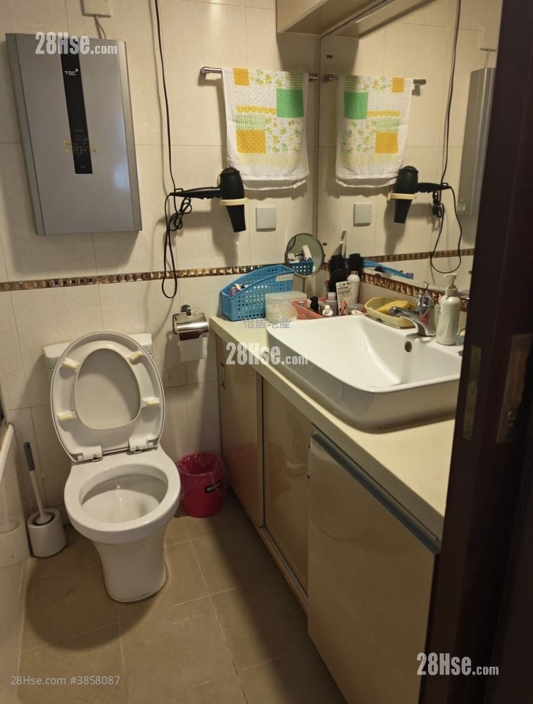 Taikoo Shing Sell 593 ft²