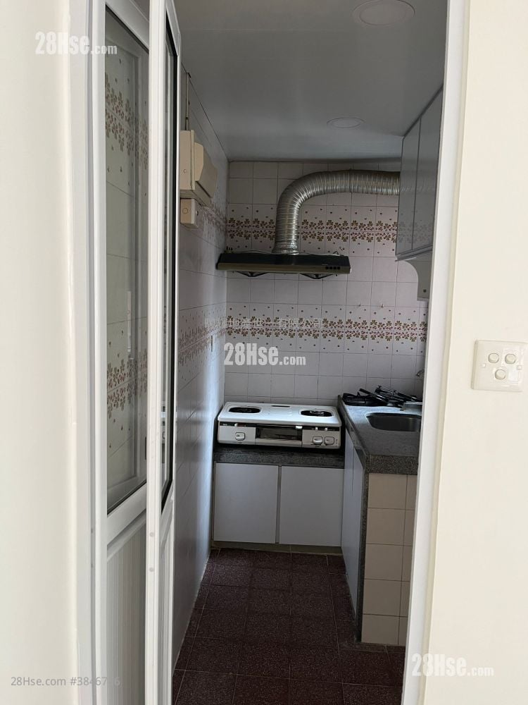 Cheung Fai Building Rental 1 Bedroom , 1 Bathroom 254 ft²