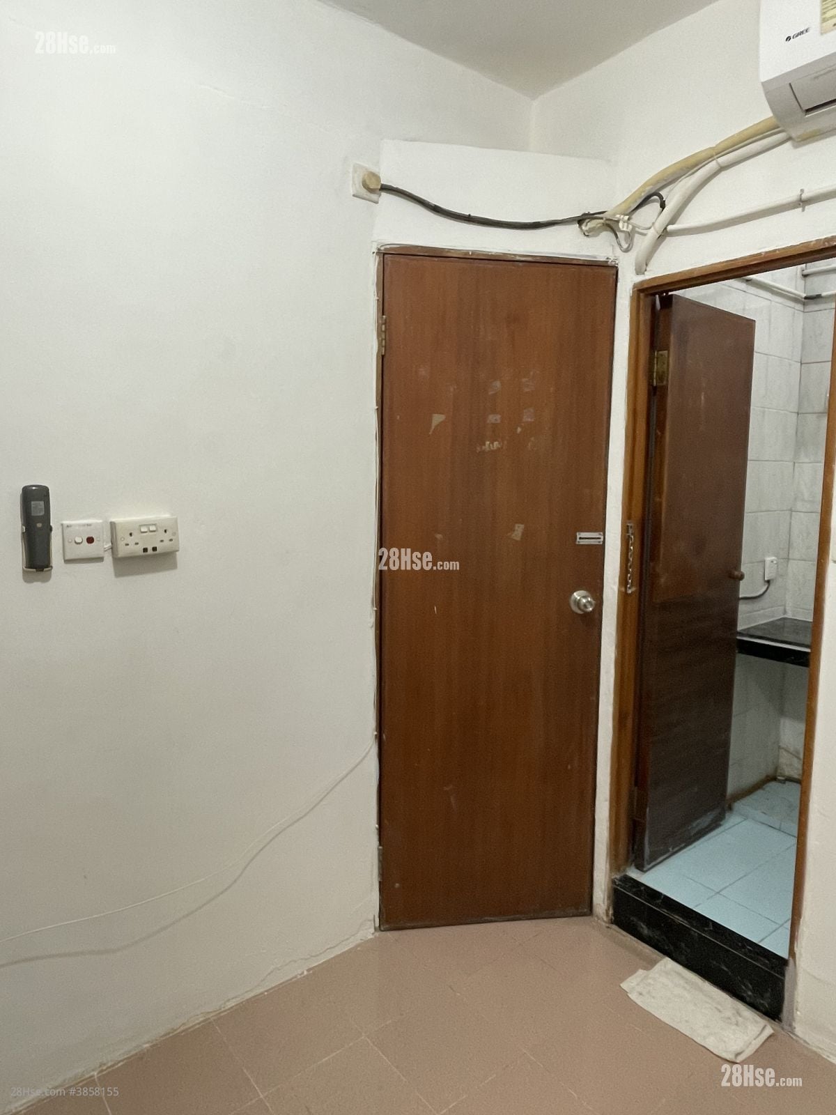 Bulkeley Building Rental Studio , 1 Bathroom 115 ft²
