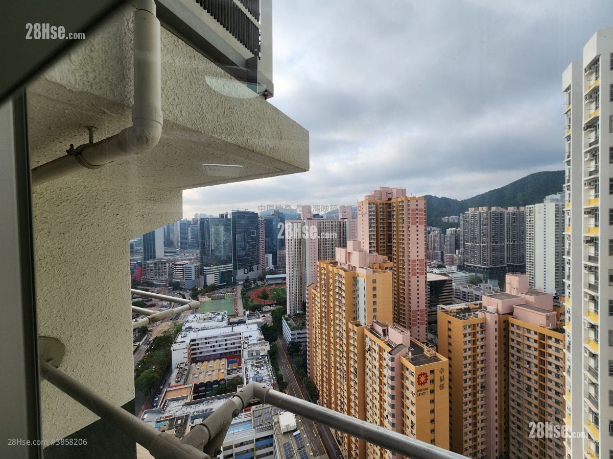 麗翠苑 售盤 2 房 450 平方呎