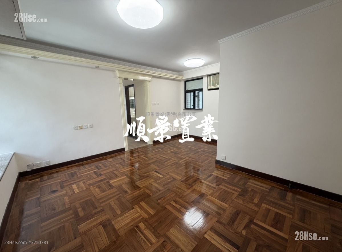 Prosperous Garden Rental 3 Bedrooms , 1 Bathroom 590 ft²