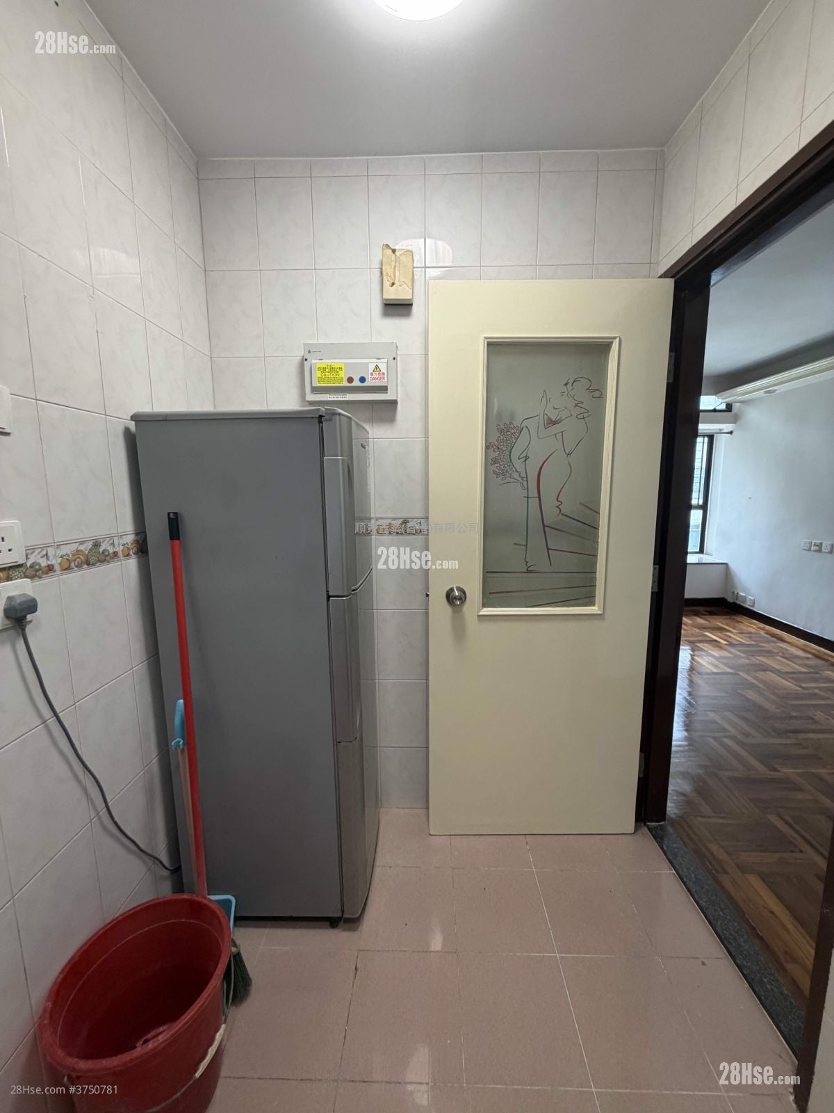 Prosperous Garden Rental 3 Bedrooms , 1 Bathroom 590 ft²