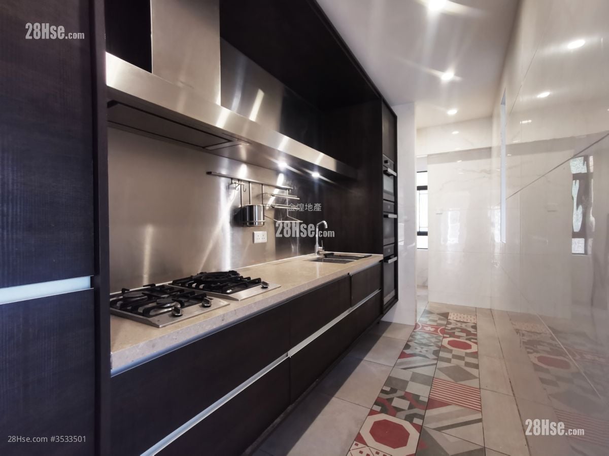 Way Man Court Rental 2 Bedrooms , 2 Bathrooms 952 ft²