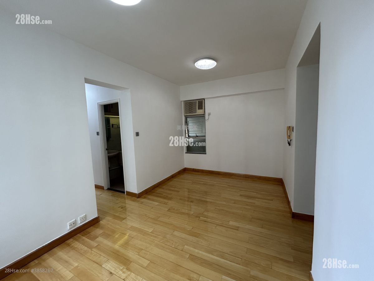 Tsing Yi Garden Rental 547 ft²
