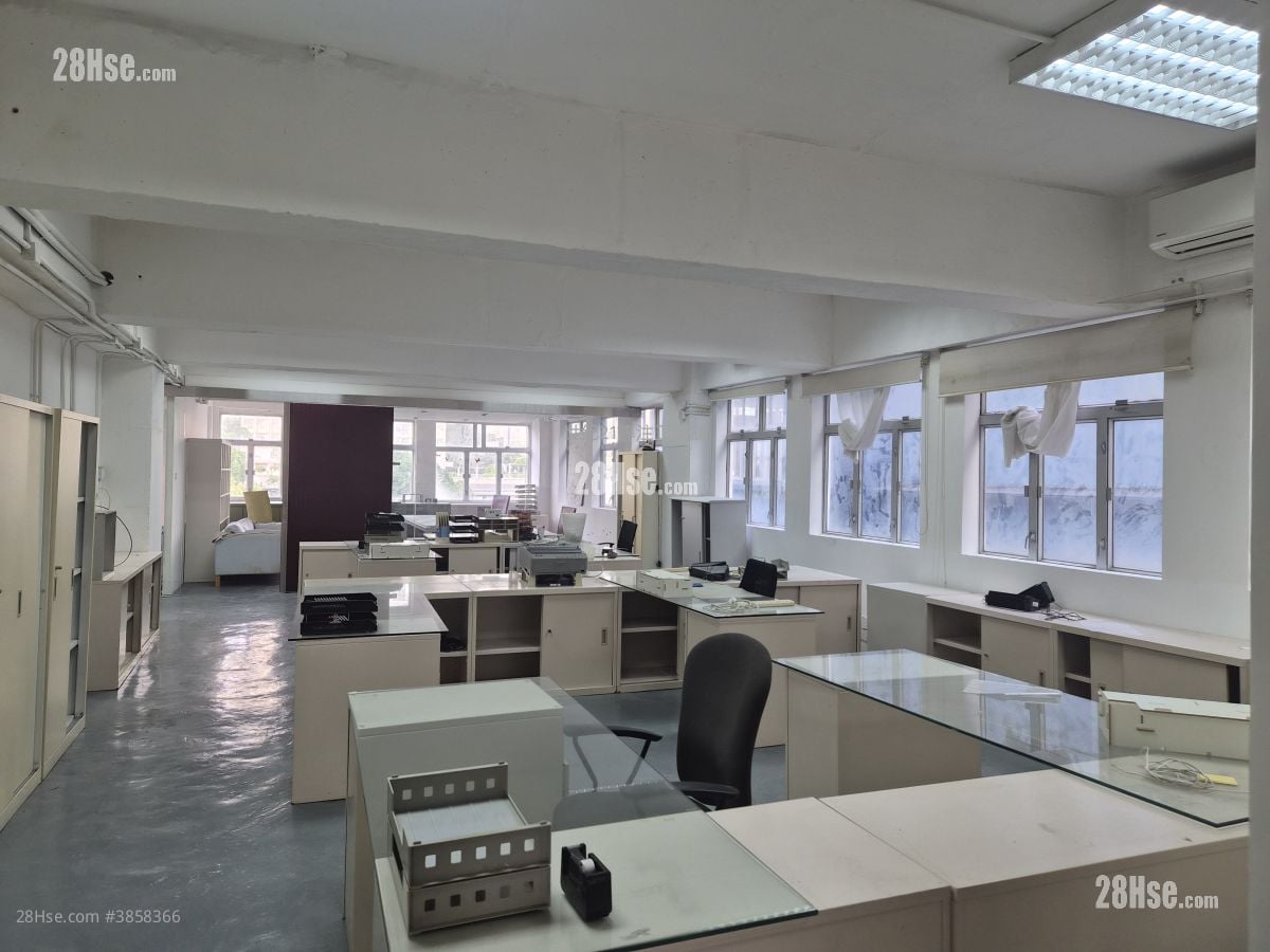 Grand Industrial Building Rental 4 Bedrooms , 2 Toilets