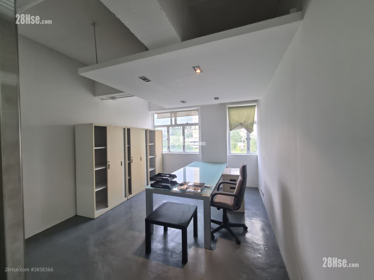 Grand Industrial Building Rental 4 Bedrooms , 2 Toilets