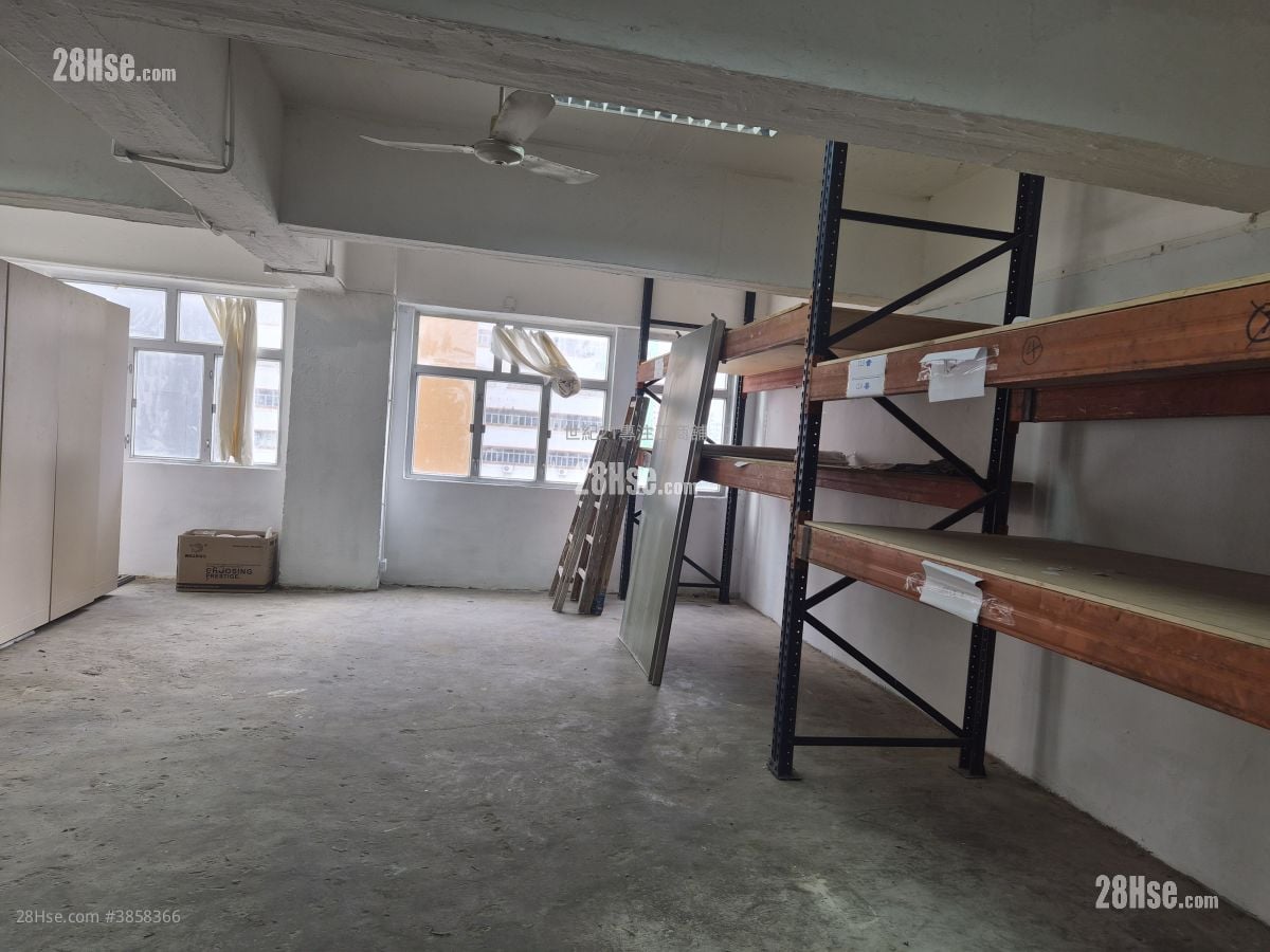 Grand Industrial Building Rental 4 Bedrooms , 2 Toilets