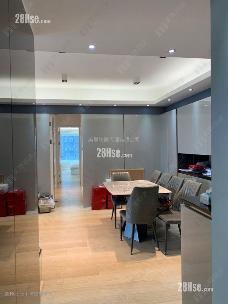 Festival City Rental 961 ft²