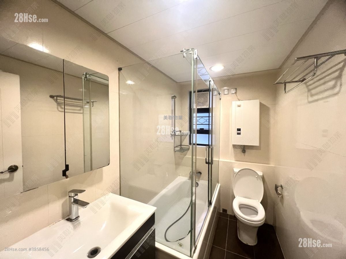 Peony Garden Sell 1,346 ft²