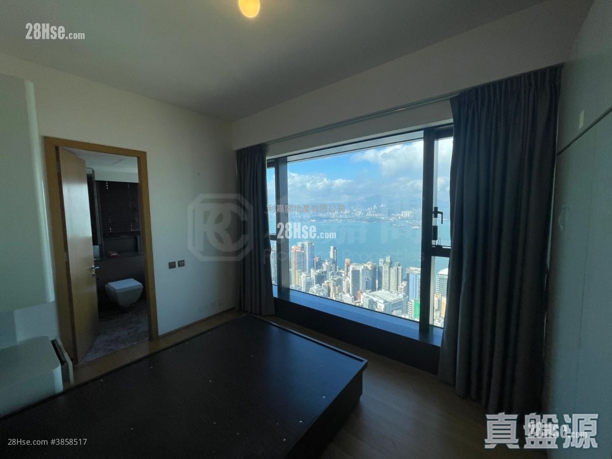 Alassio Sell 2 Bedrooms , 2 Bathrooms 1,010 ft²