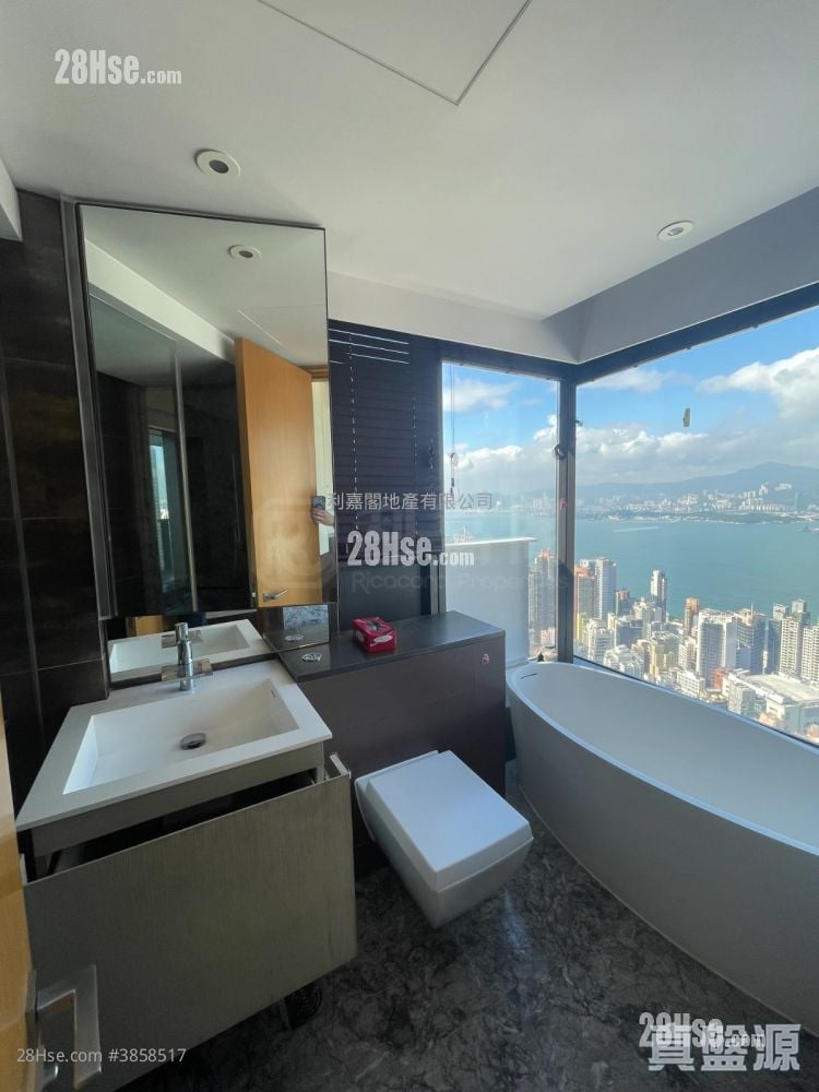 Alassio Sell 2 Bedrooms , 2 Bathrooms 1,010 ft²