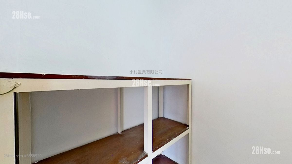 其它: Storage room