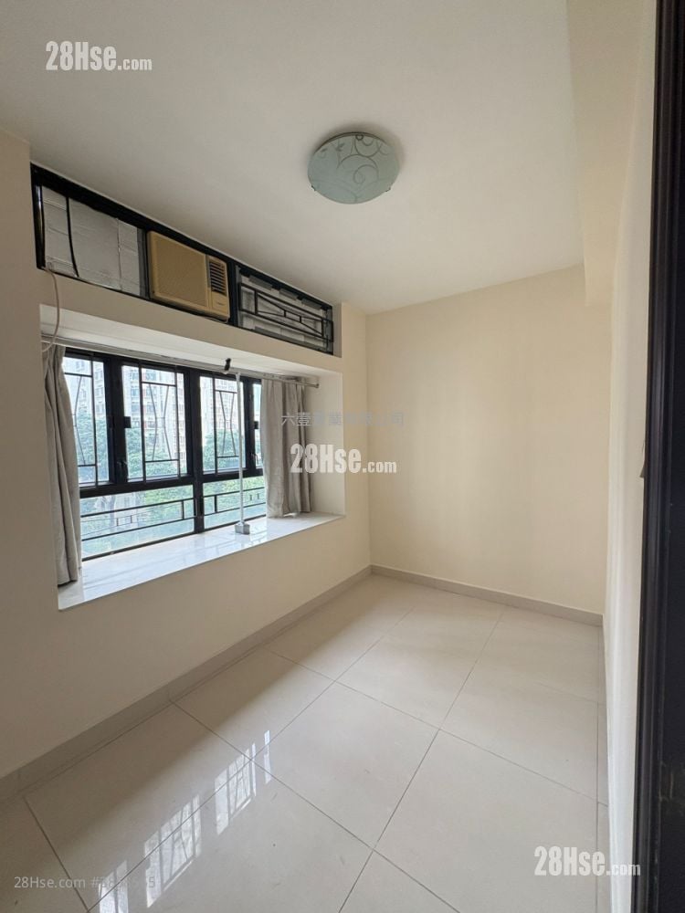 Tai Hing Gardens Rental 2 Bedrooms , 1 Bathroom 428 ft²