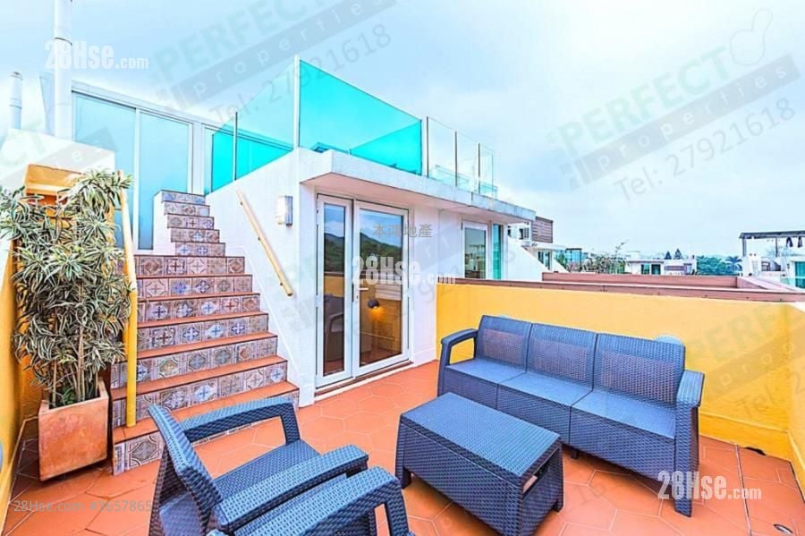 Villa Royale Sell 4 Bedrooms 1,234 ft²