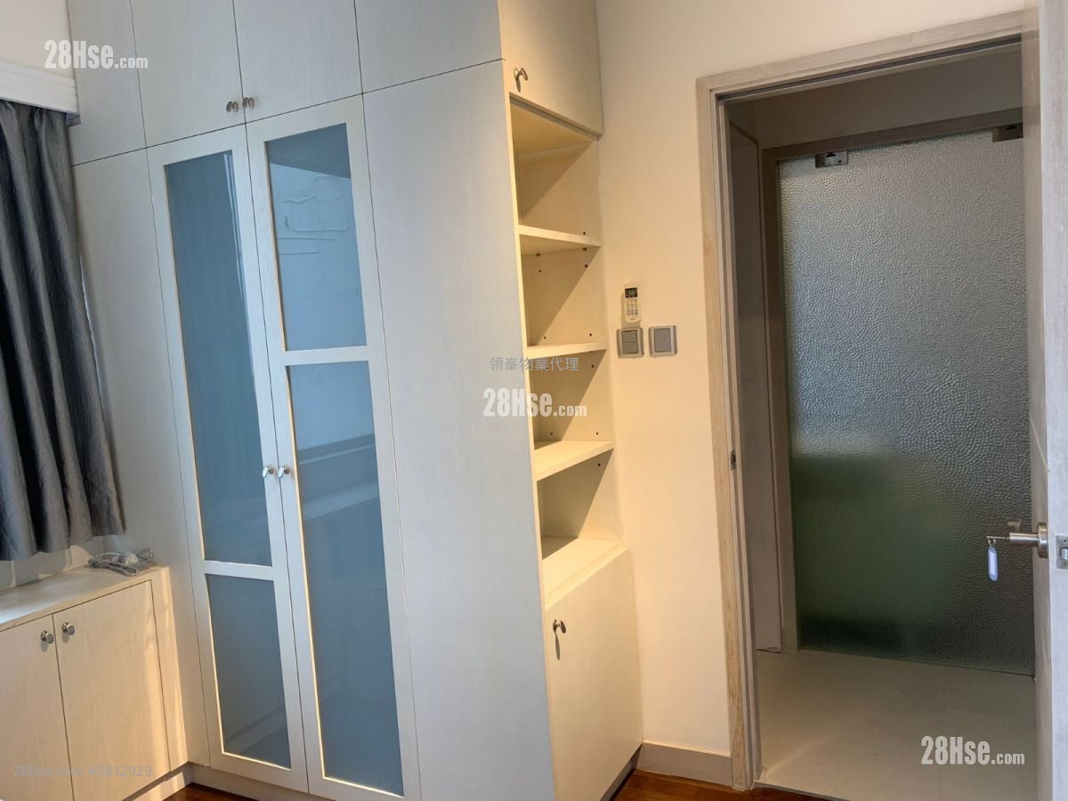 Botanic Terrace Sell 3 Bedrooms , 2 Bathrooms 1,270 ft²