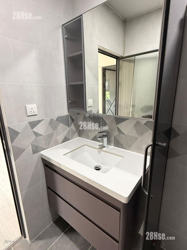 Lam Hau Tsuen Rental 2 Bedrooms , 1 Bathroom