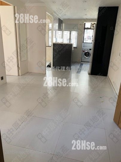 Wai Cheong Building Sell 2 Bedrooms 474 ft²