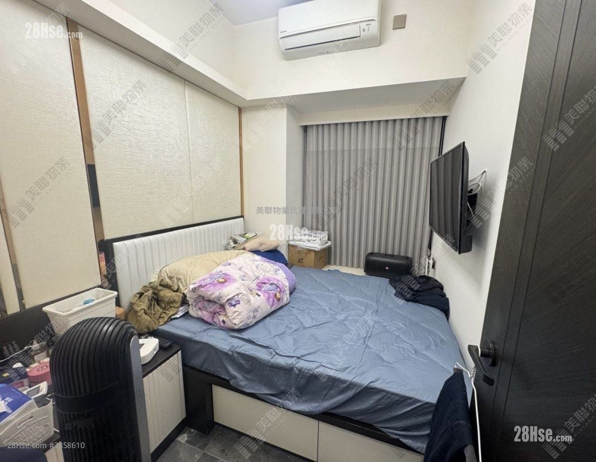 The Wings Sell 4 Bedrooms 943 ft²