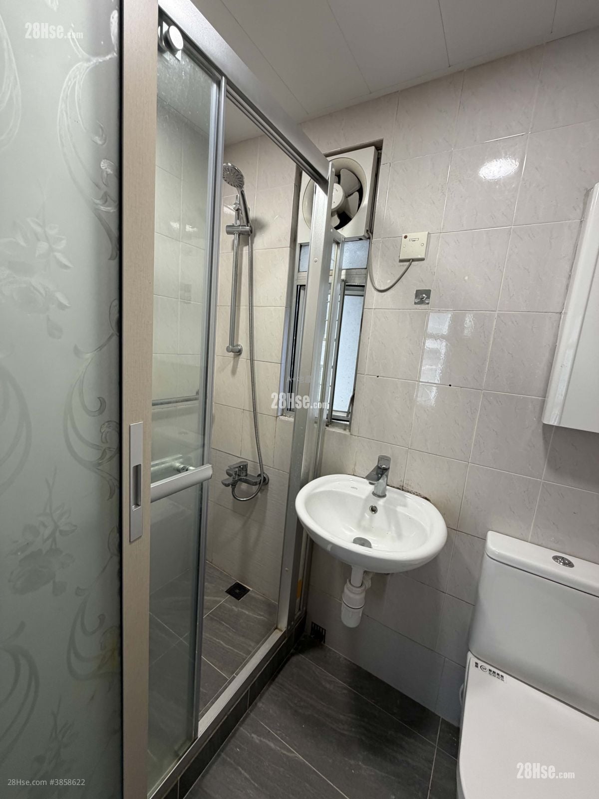 Top Jade Mansion Sell 2 Bedrooms , 1 Bathroom 286 ft²