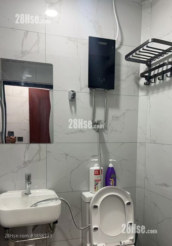 Chun Yee Building Rental 1 Bedroom , 1 Bathroom 100 ft²