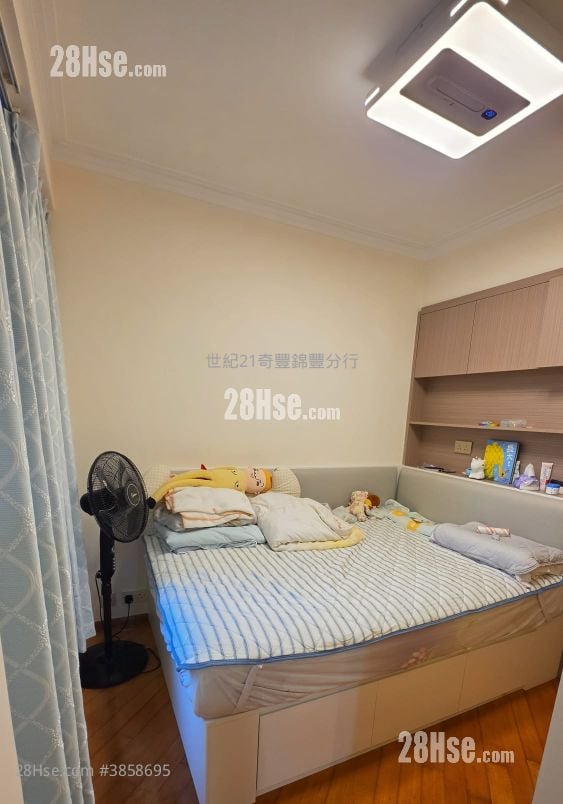 听涛雅苑 售盘 4 房 , 2 浴室 710 平方尺