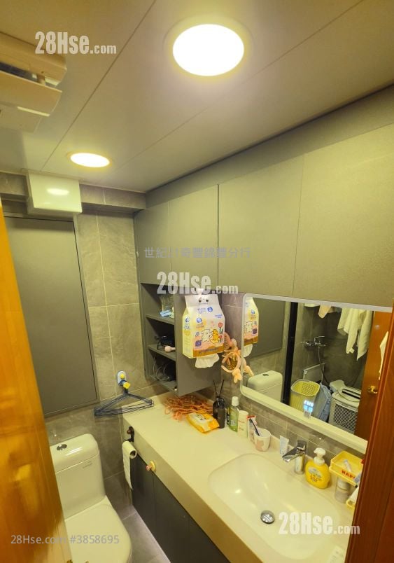 听涛雅苑 售盘 4 房 , 2 浴室 710 平方尺